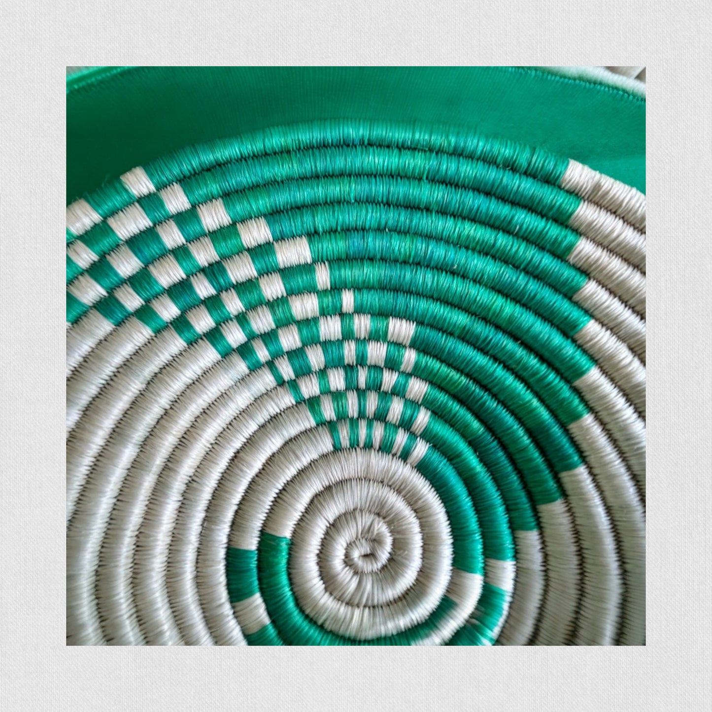Spiral Centerpiece Medium